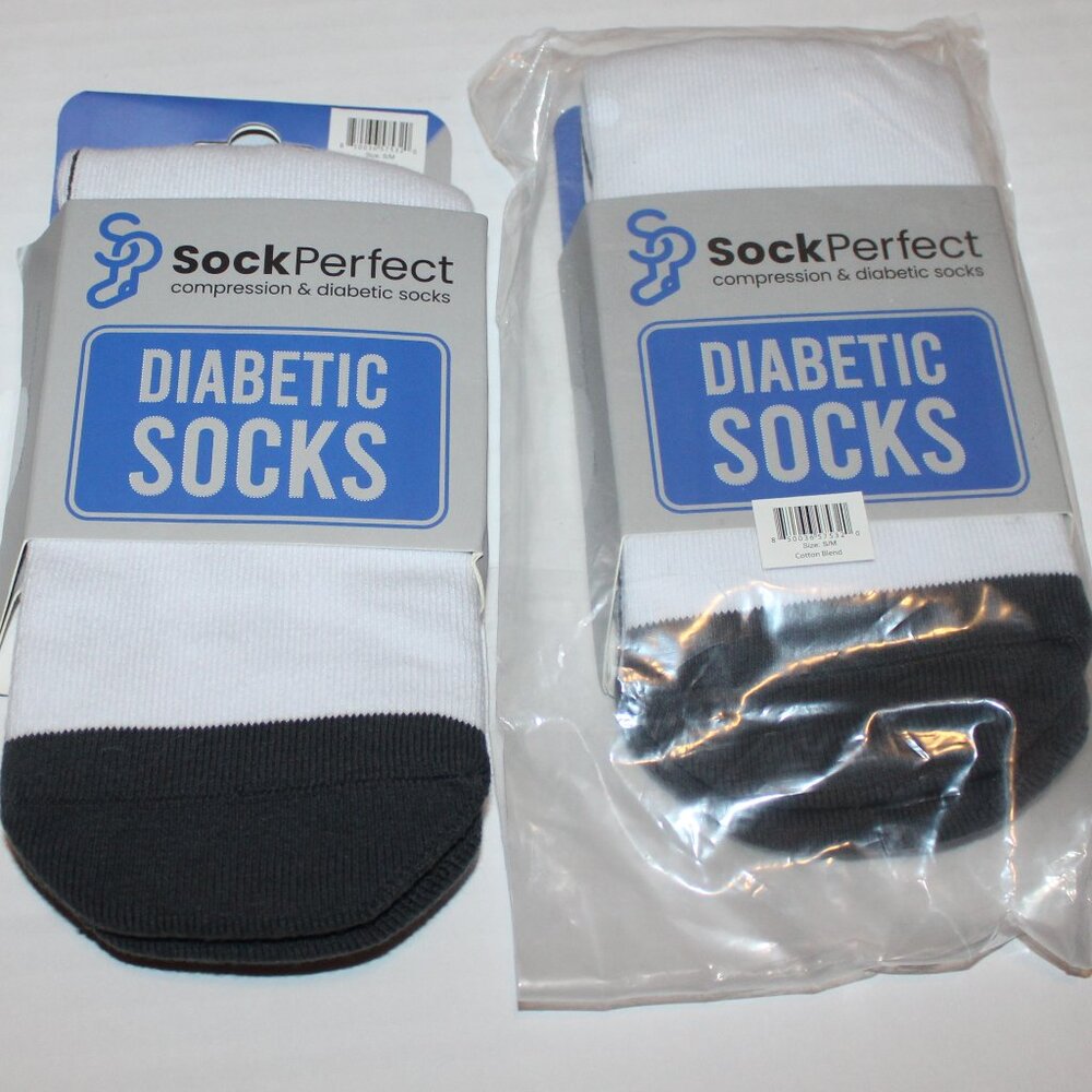 Sock Perfect Diabetic Socks 2 Pr Compression Seamless Toe Cushion Sole S/M White